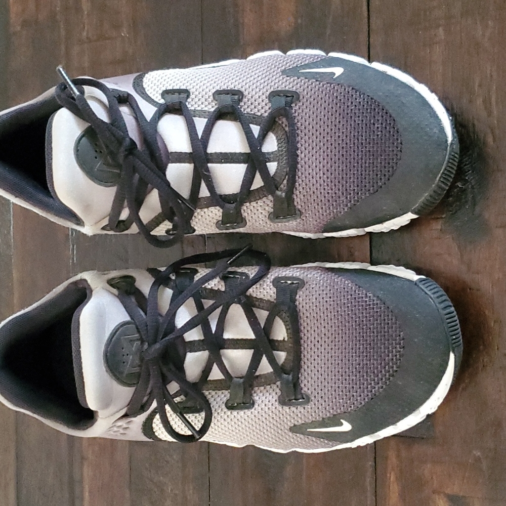 Mens nike metcon shoes